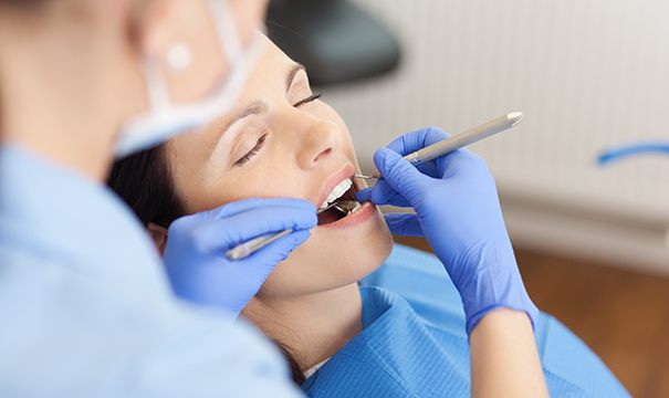 Woman sedated during tooth extraction